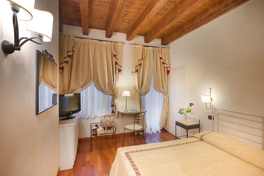 Hotel Marco Polo Verona Exterior photo